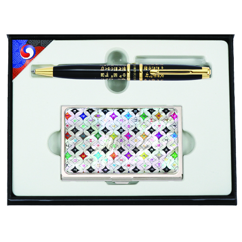 �ƹ� ���� ���� �ƹ� ������ �ڰ� �������̽�